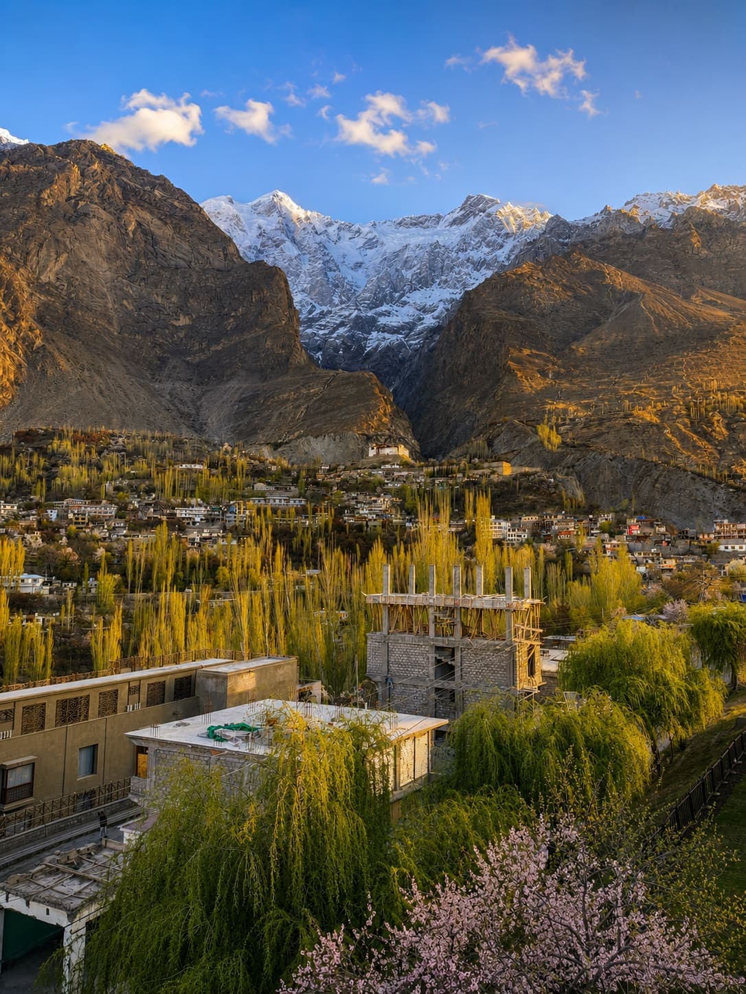 Hunza Fort & Village Walk